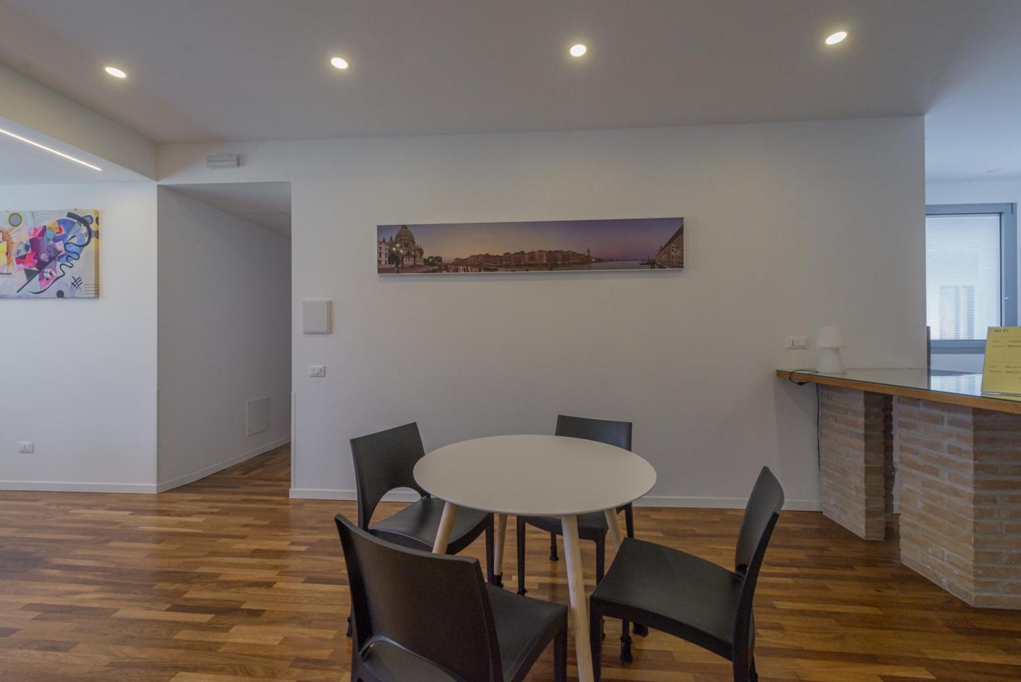 Marconi House Hotel Mestre Bagian luar foto